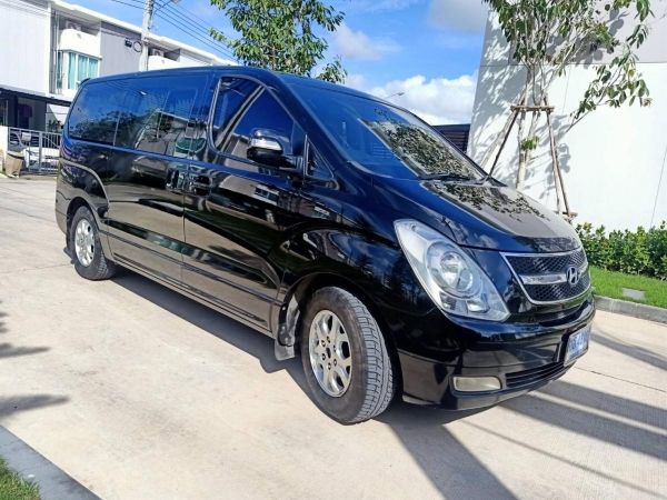2010​ Hyundai H1 2.5 Deluxe​ AT รูปที่ 0